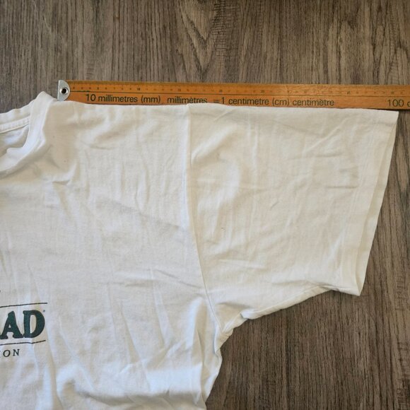 Vintage Moosehead Beer T-Shirt White Graphic Made in Canada – Men’s 2XL - Picture 9 of 10